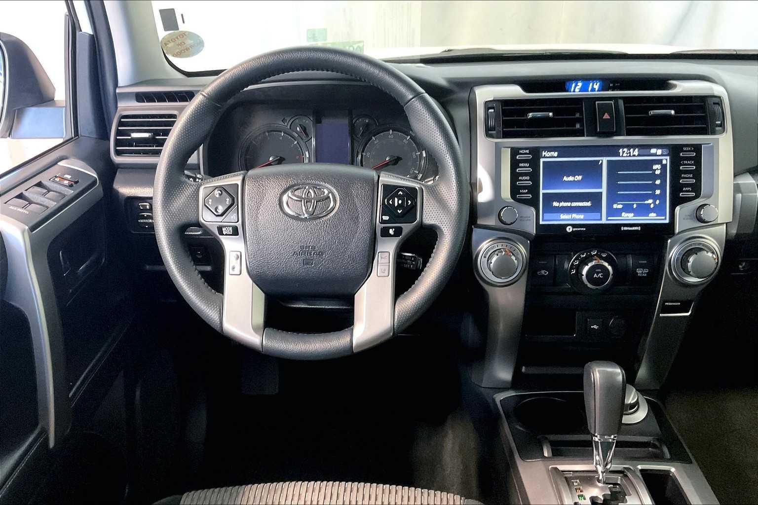 2024 Toyota 4Runner SR5 - Photo 17