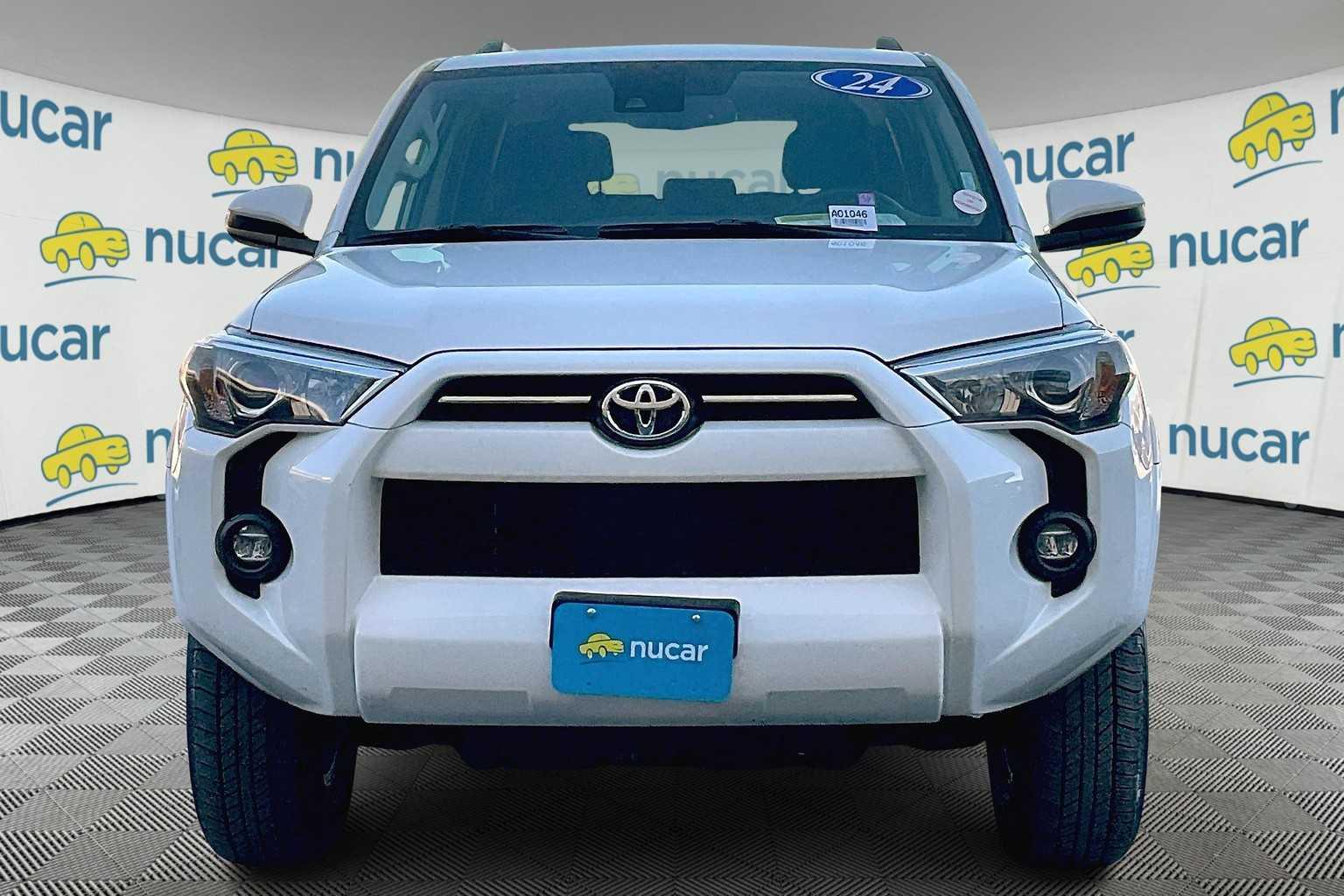 2024 Toyota 4Runner SR5 - Photo 2