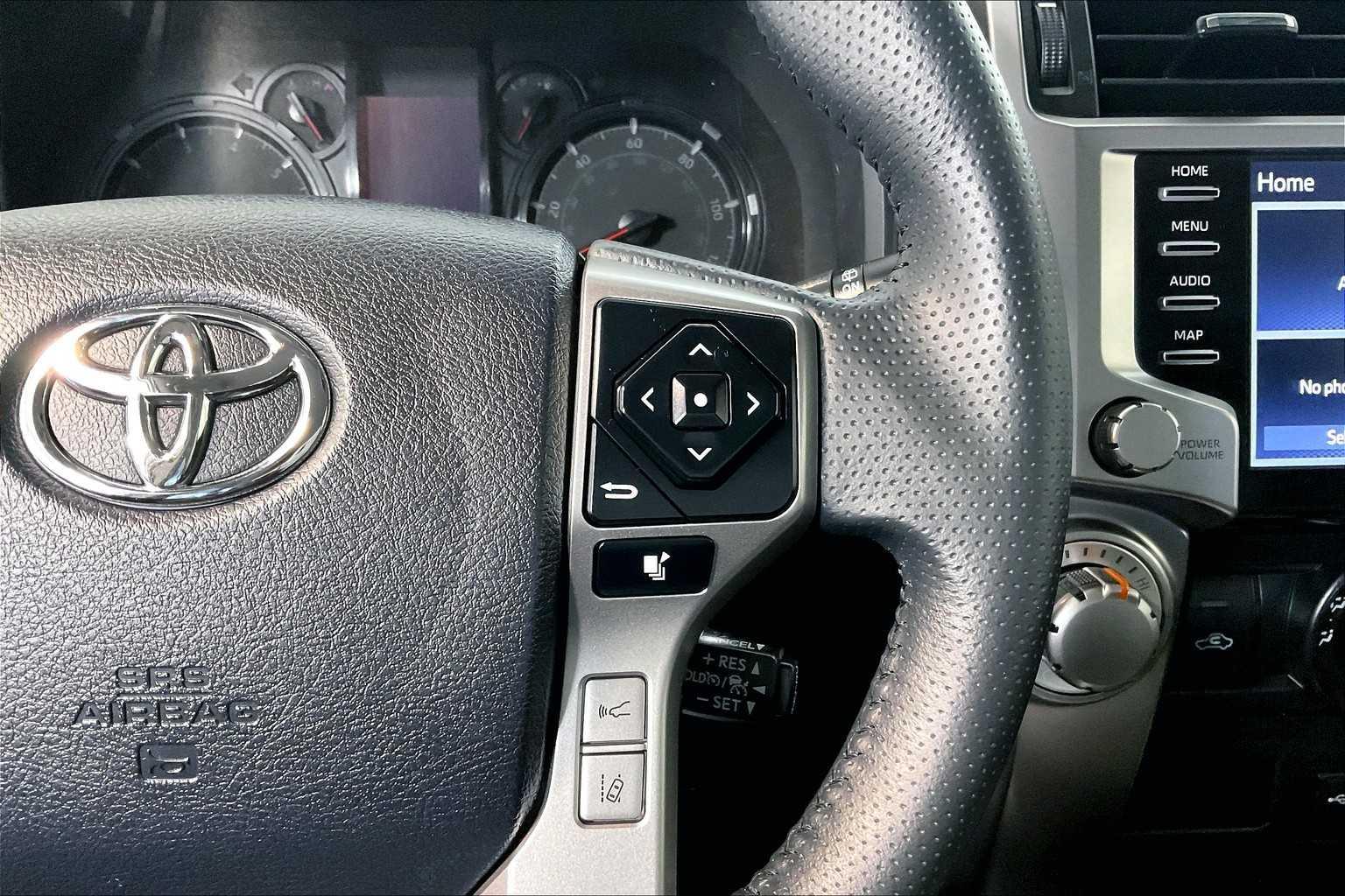 2024 Toyota 4Runner SR5 - Photo 23