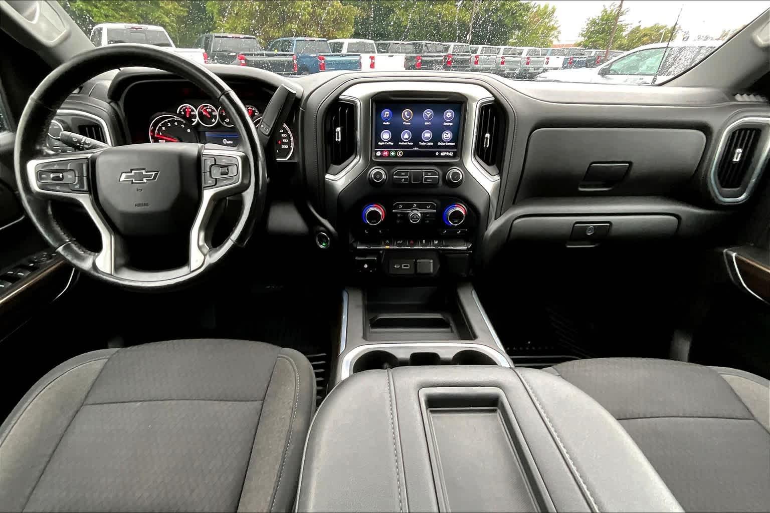 2021 Chevrolet Silverado 1500 RST 4WD Crew Cab 147 - Photo 20