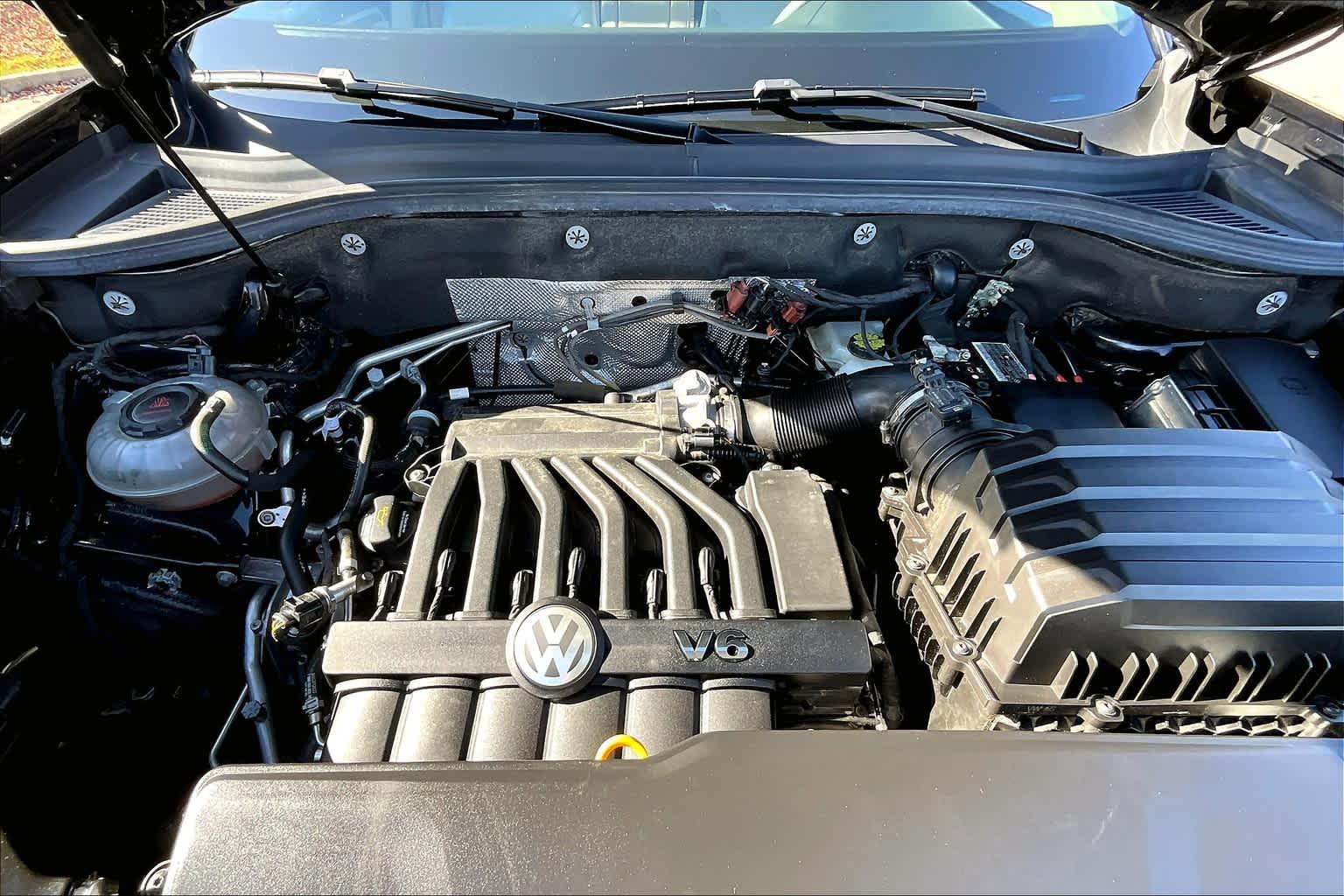 2021 Volkswagen Atlas 3.6L V6 SE w/Technology - Photo 29