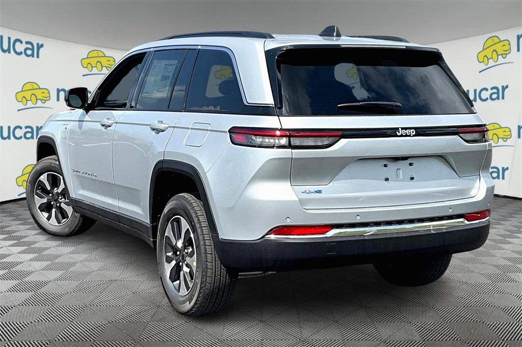 2024 Jeep Grand Cherokee  - Photo 5