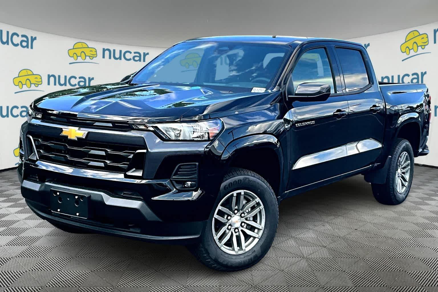 2024 Chevrolet Colorado 4WD LT Crew Cab - Photo 3