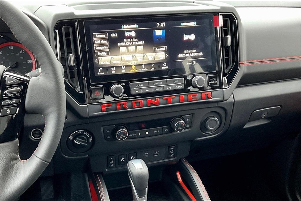 2025 Nissan Frontier PRO-4X - Photo 13