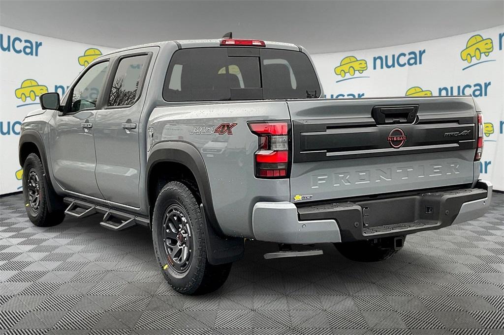 2025 Nissan Frontier PRO-4X - Photo 5