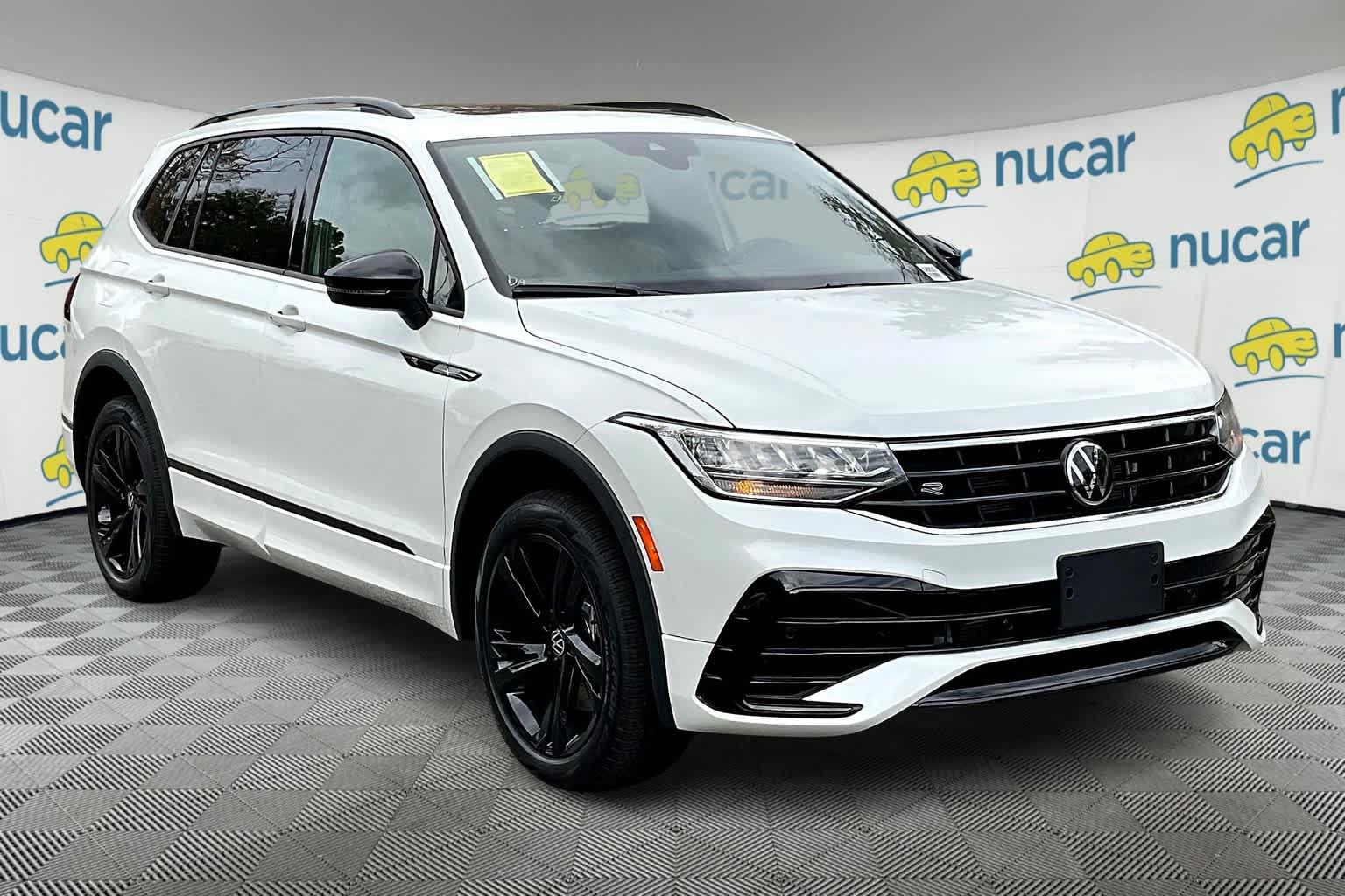 2024 Volkswagen Tiguan SE R-Line Black