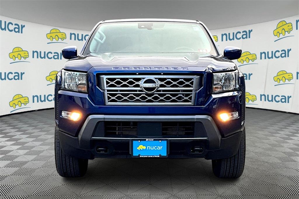 2022 Nissan Frontier SV - Photo 2