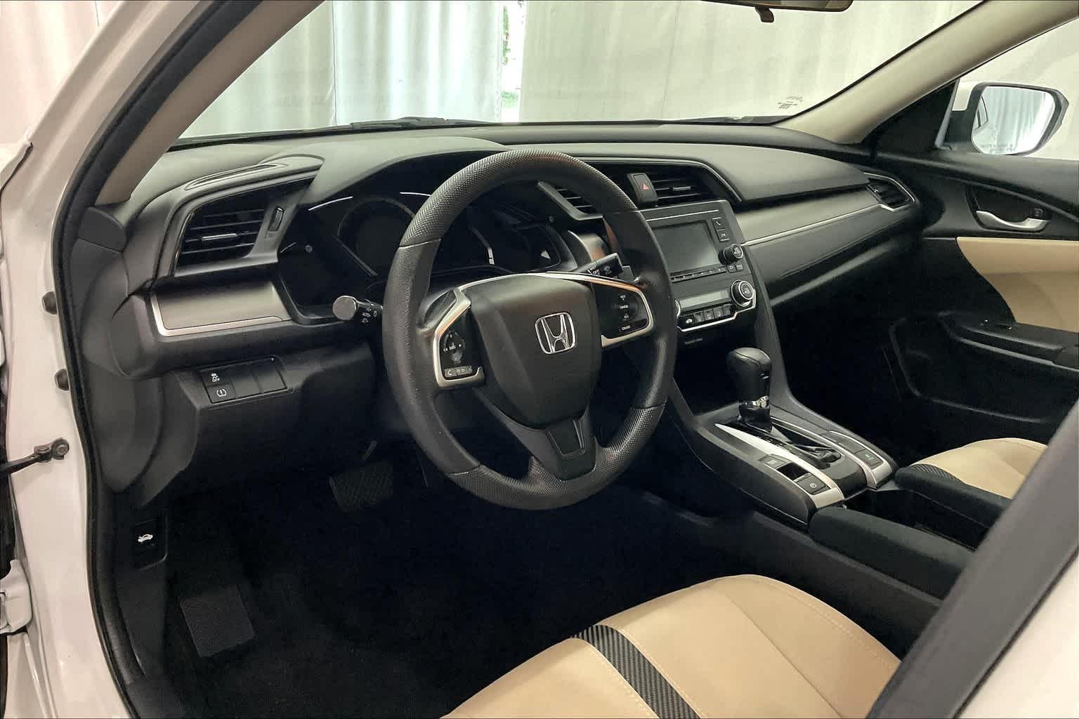 2017 Honda Civic LX - Photo 8