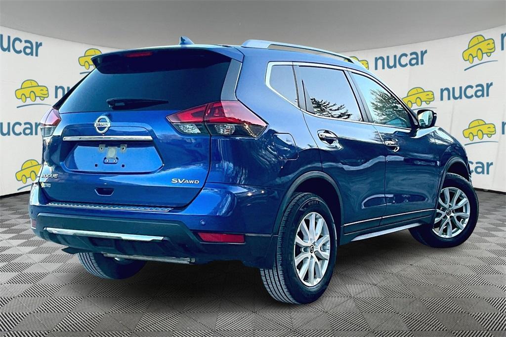 2019 Nissan Rogue SV - Photo 6