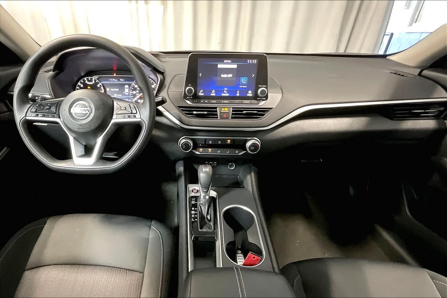 2022 Nissan Altima 2.5 SV - Photo 21