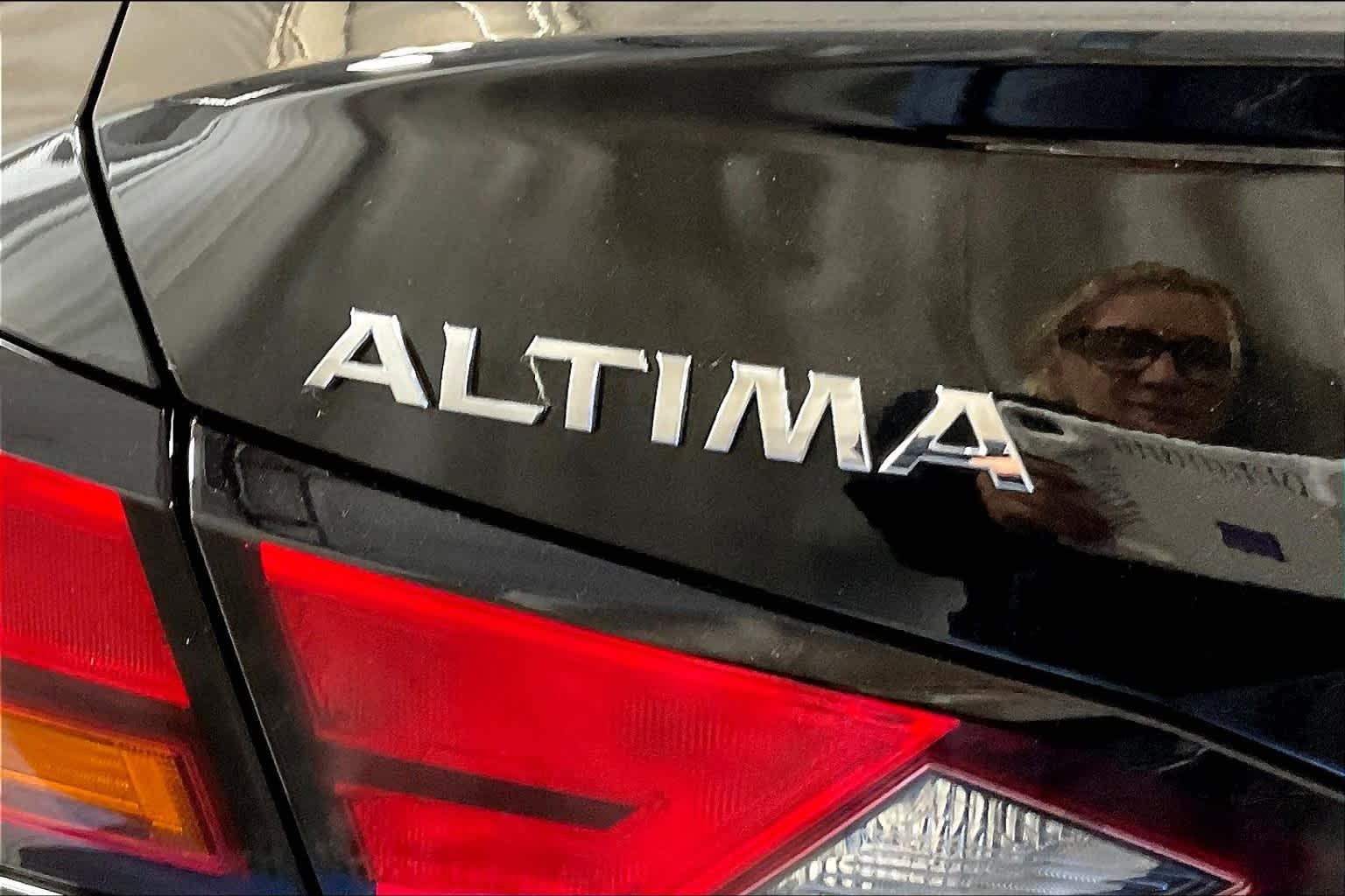 2022 Nissan Altima 2.5 SV - Photo 27