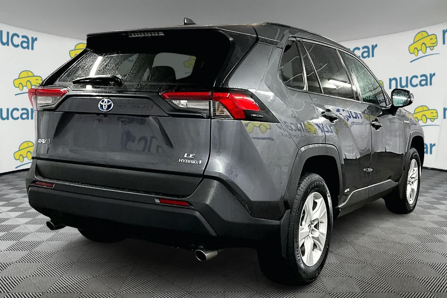 2021 Toyota RAV4 Hybrid LE - Photo 6