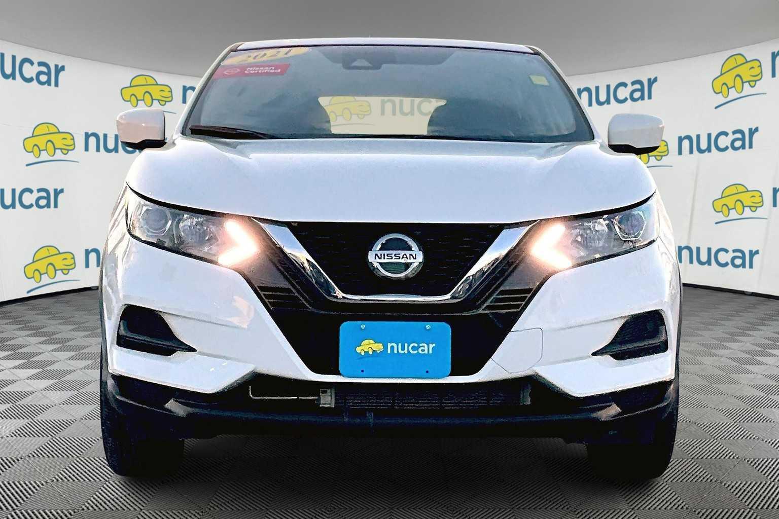 2021 Nissan Rogue Sport S - Photo 2