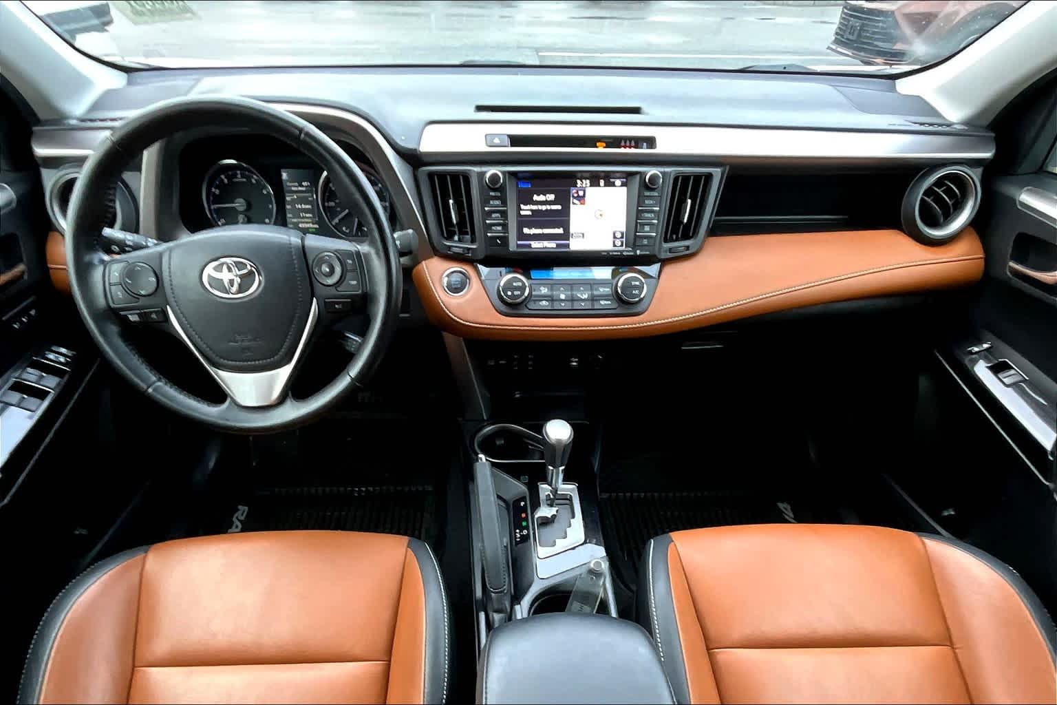 2018 Toyota RAV4 Limited - Photo 21