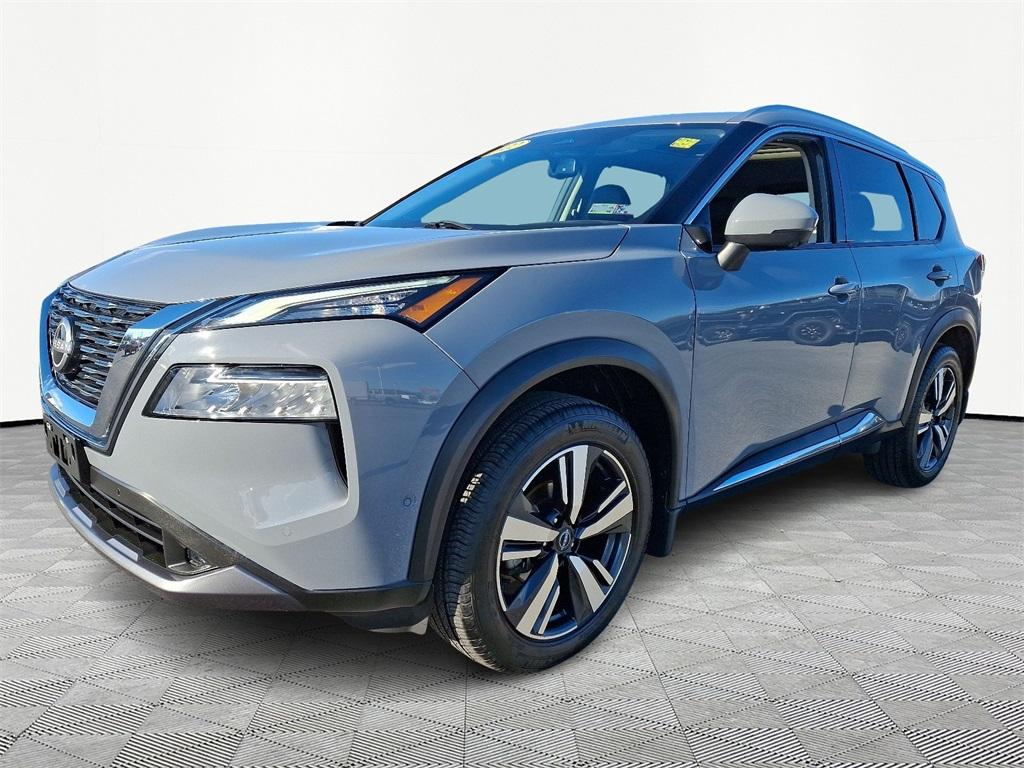 2022 Nissan Rogue SL - Photo 3