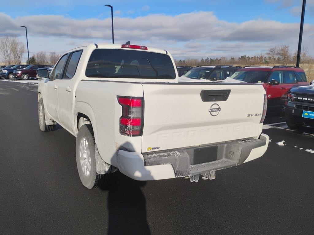 2022 Nissan Frontier SV - Photo 3