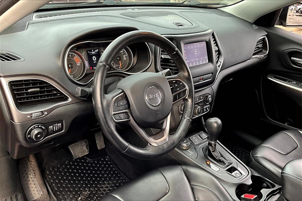 2019 Jeep Cherokee Latitude Plus - Photo 8