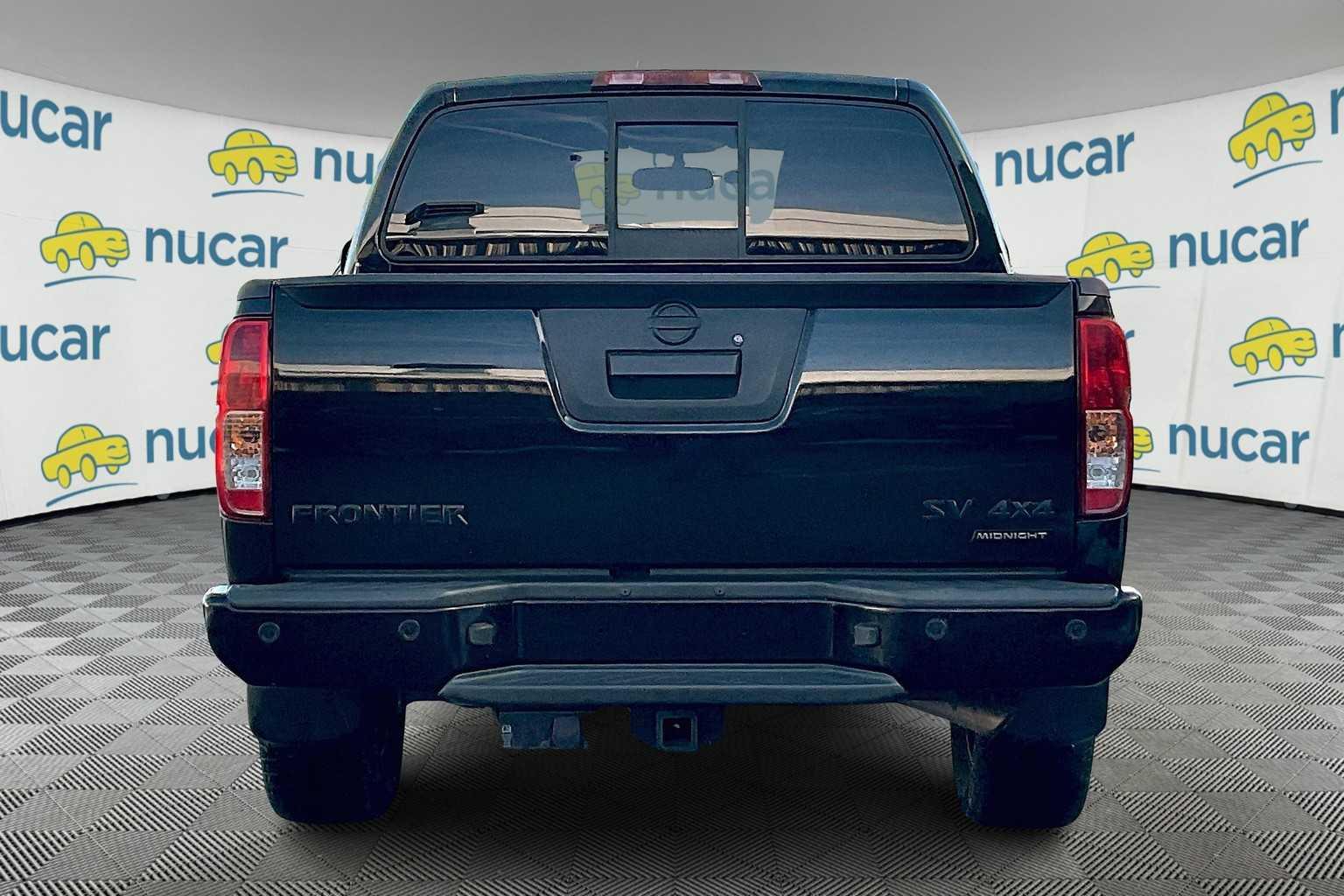 2021 Nissan Frontier SV Crew Cab 4x4 Auto - Photo 5