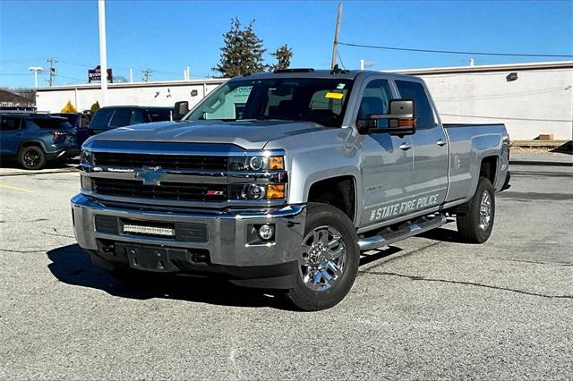 2017 Chevrolet Silverado 2500HD LT - Photo 2