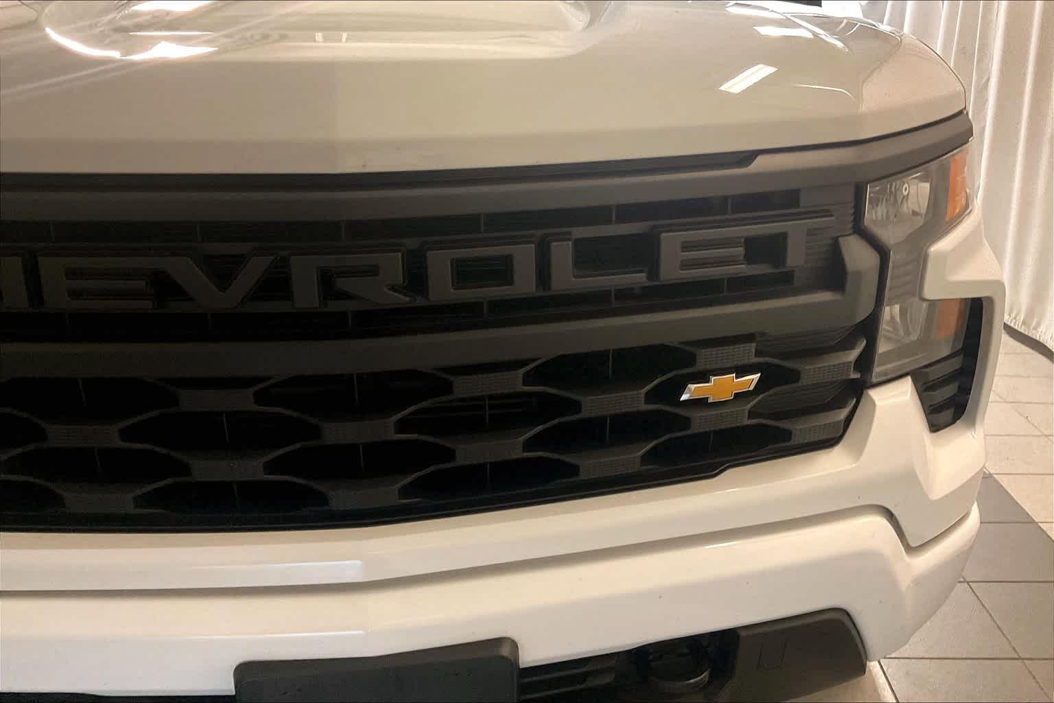 2023 Chevrolet Silverado 1500 Custom 4WD Crew Cab 157 - Photo 31