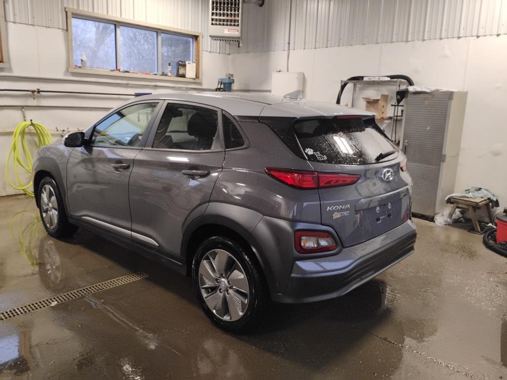 2021 Hyundai Kona Electric SEL - Photo 2