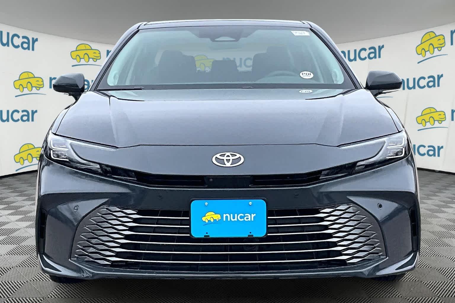 2025 Toyota Camry XLE - Photo 3