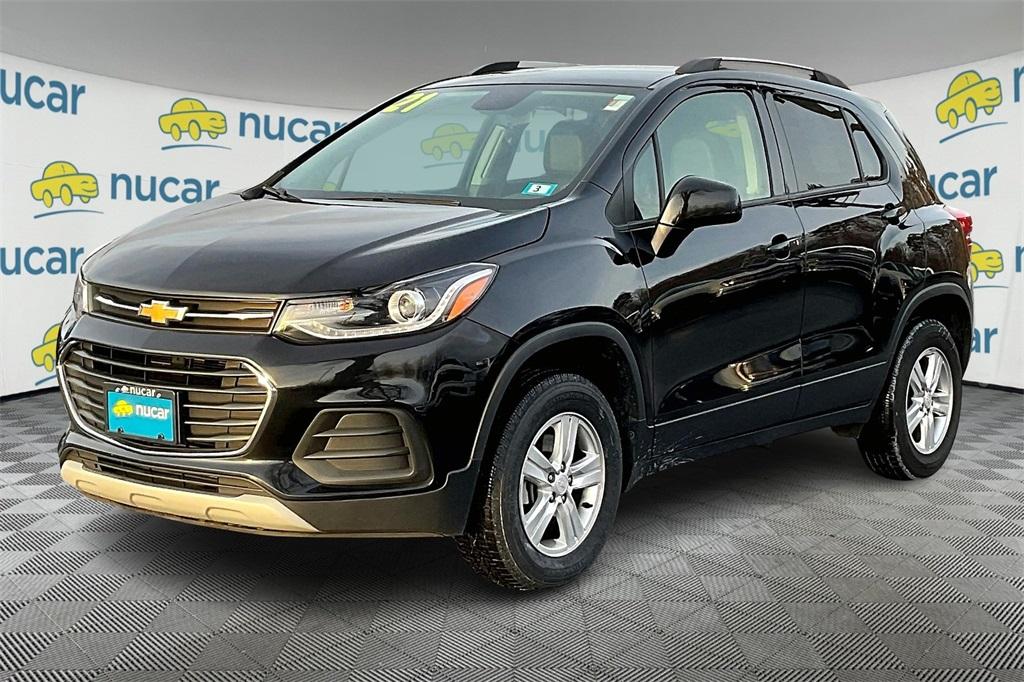 2021 Chevrolet Trax LT - Photo 3