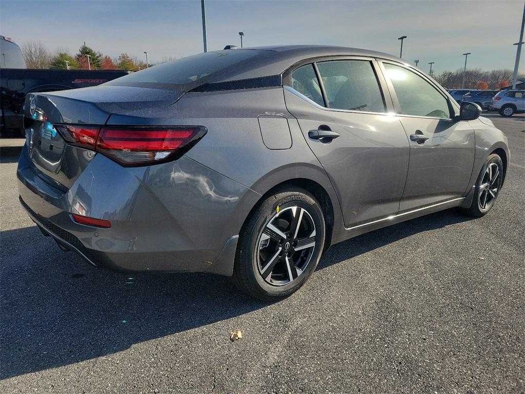 2025 Nissan Sentra SV - Photo 4