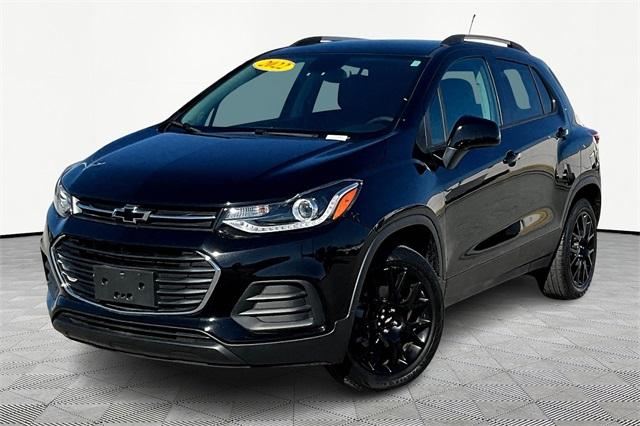 2022 Chevrolet Trax LT - Photo 3