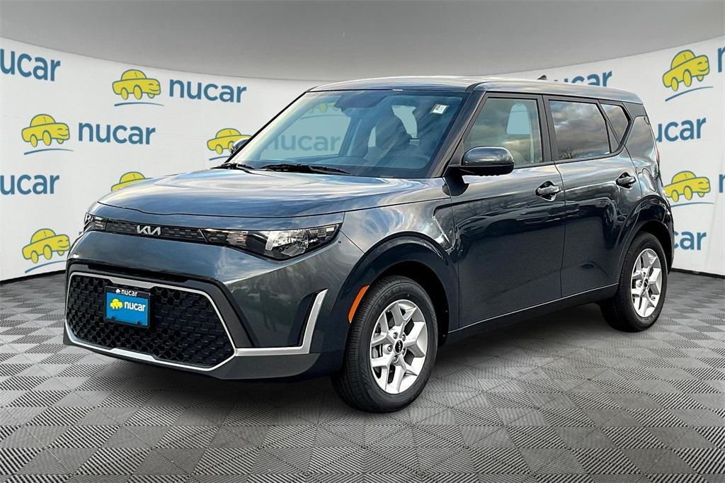 2025 Kia Soul LX - Photo 3