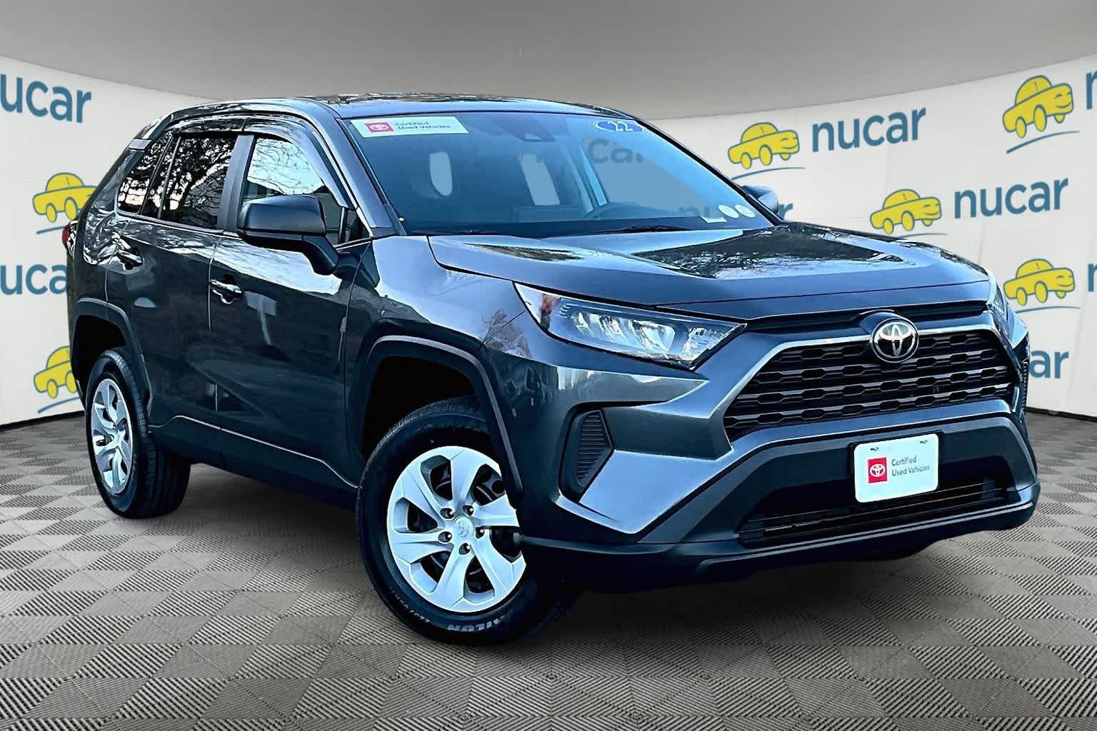 2022 Toyota RAV4 LE