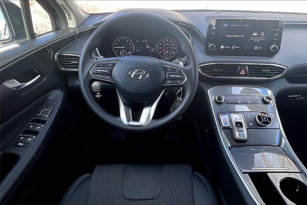 2023 Hyundai Santa Fe SE - Photo 16