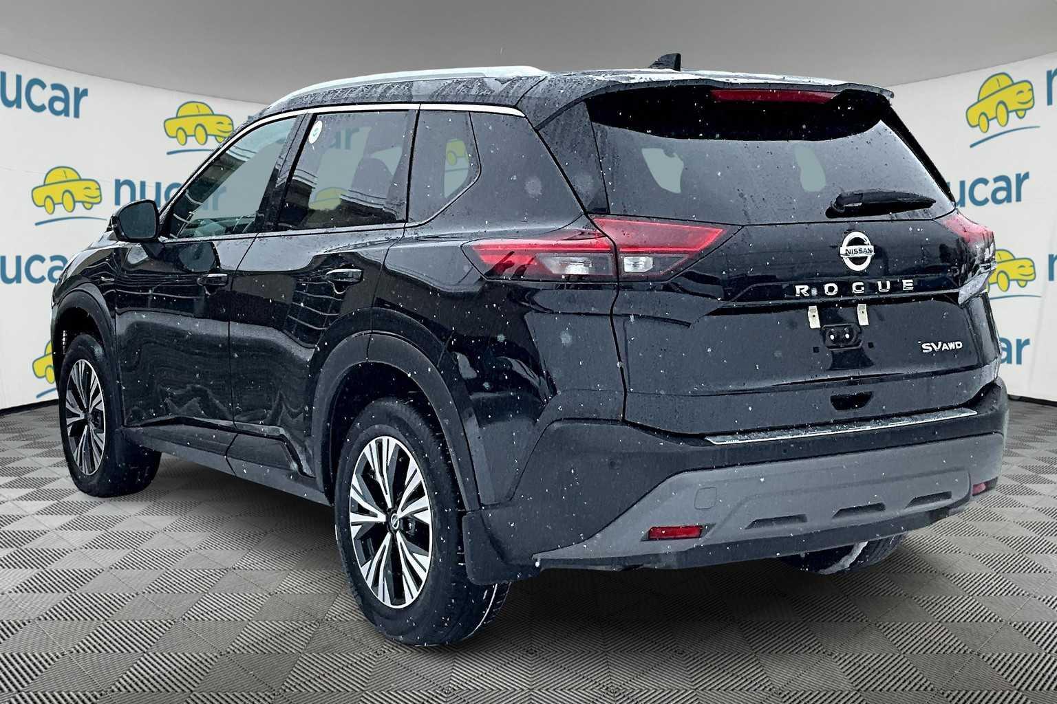 2021 Nissan Rogue SV - Photo 4