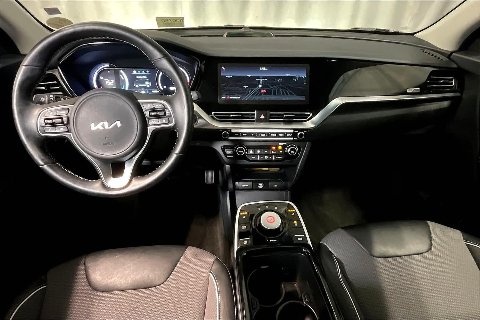 2022 Kia Niro EV EX - Photo 22