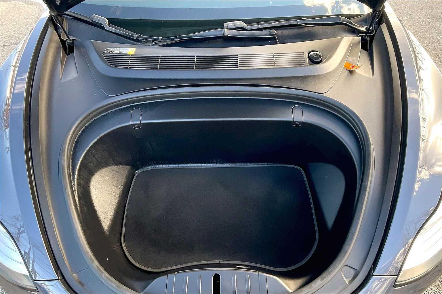 2018 Tesla Model 3 Long Range Battery - Photo 29