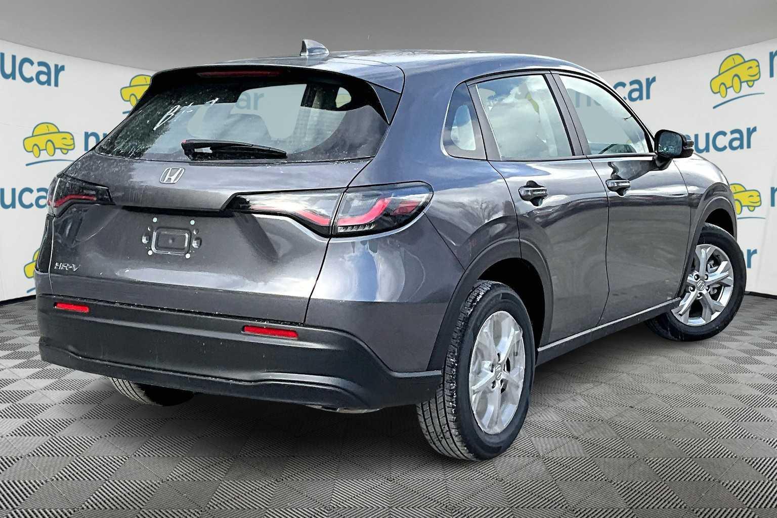 2025 Honda HR-V LX - Photo 7