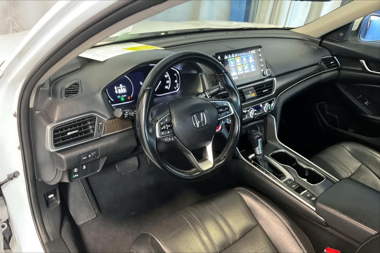 2022 Honda Accord EX-L - Photo 8