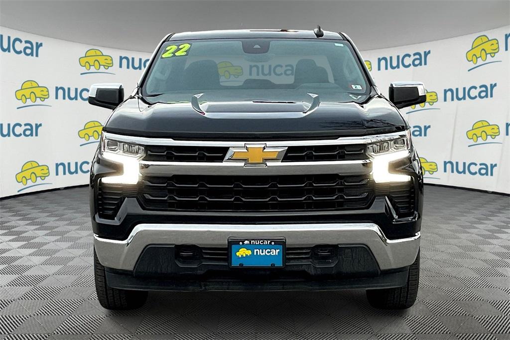 2022 Chevrolet Silverado 1500 LT - Photo 2