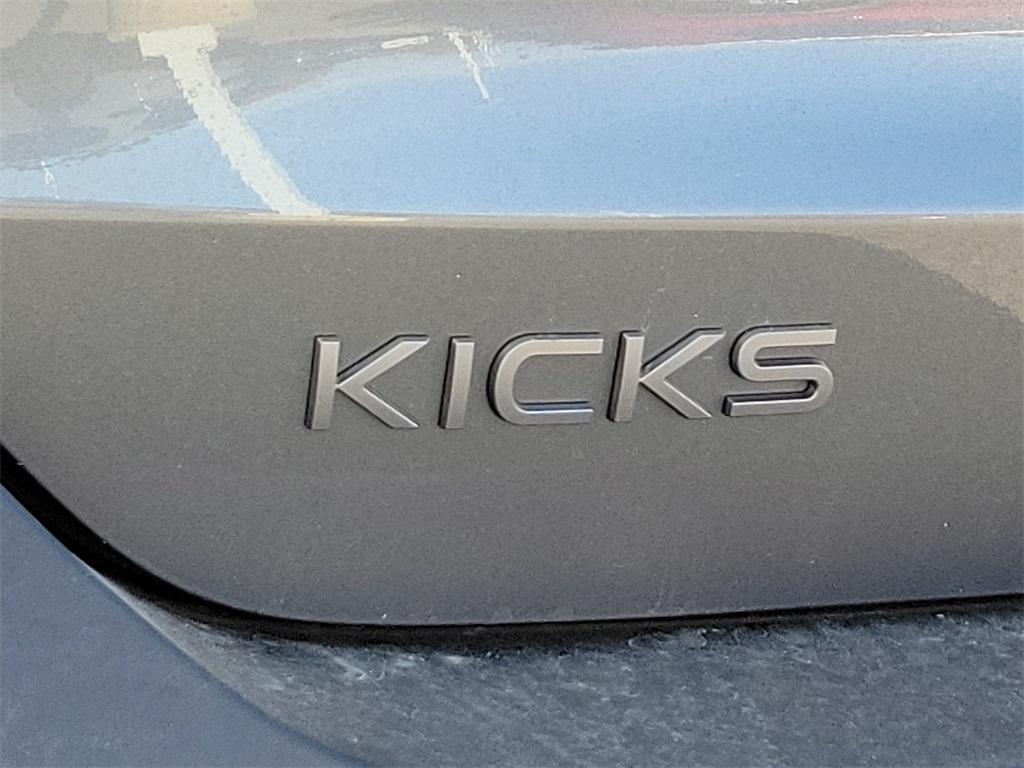 2025 Nissan Kicks SV - Photo 19