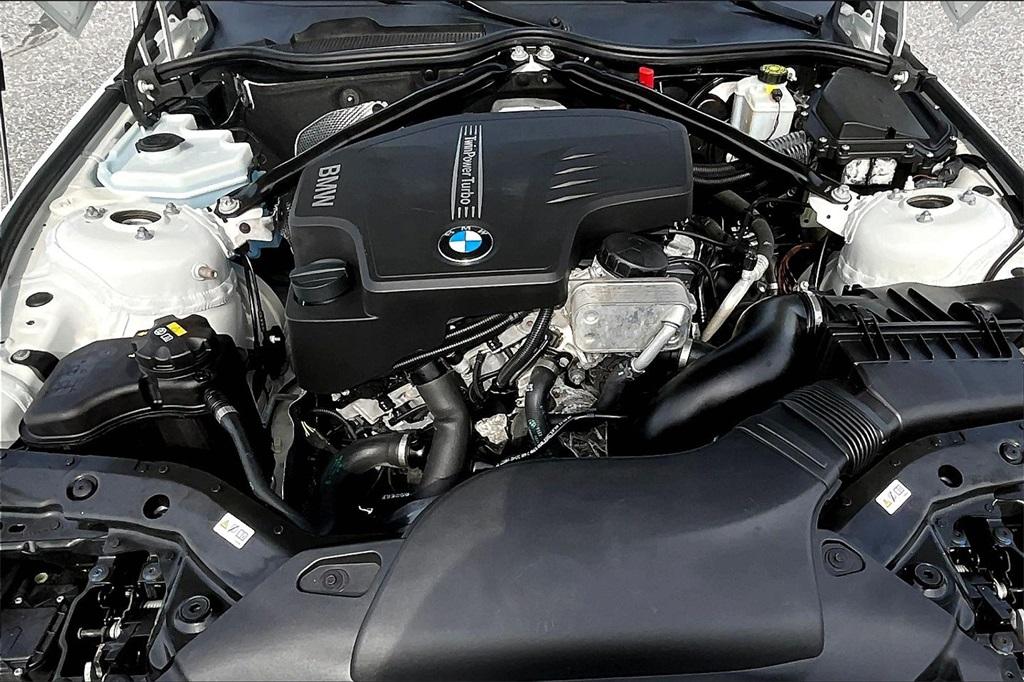 2016 BMW Z4 sDrive28i - Photo 26