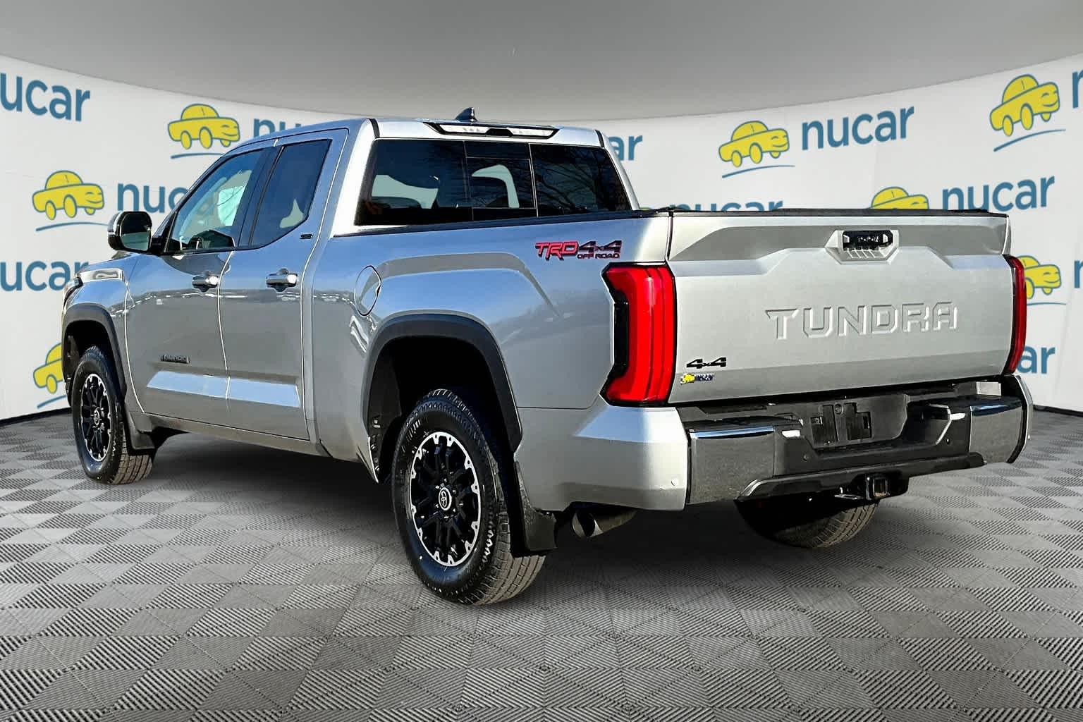 2022 Toyota Tundra SR5 - Photo 4